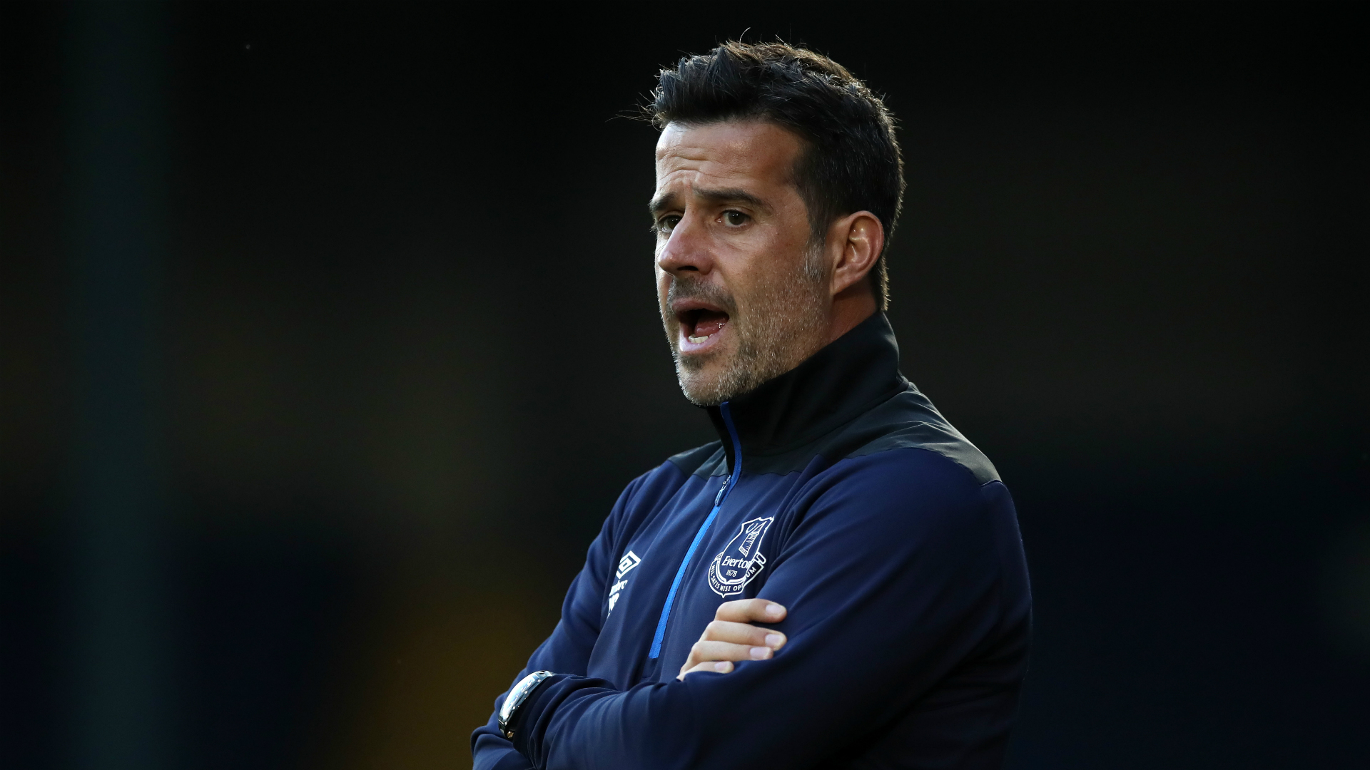 前遭遇不确 前遭遇不确