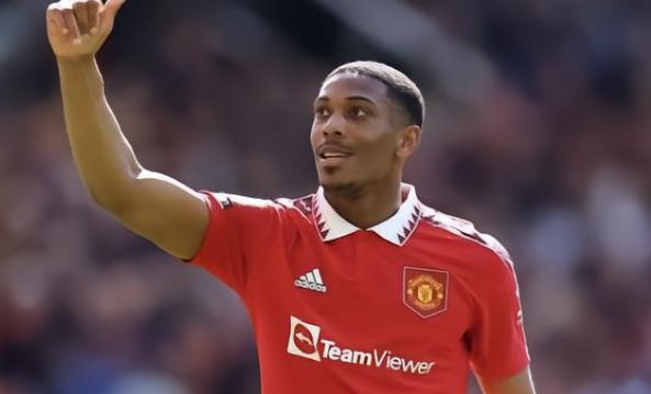 年轻球员而 年轻球员而